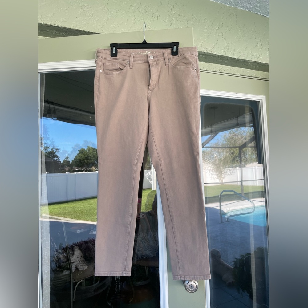 Universal Thread Midrise Skinny Khaki Size 12